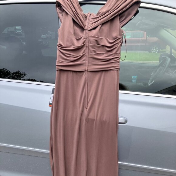 NWT La Femme 26519SC Jersey Military Ball Emerald size 8 - Picture 8 of 8